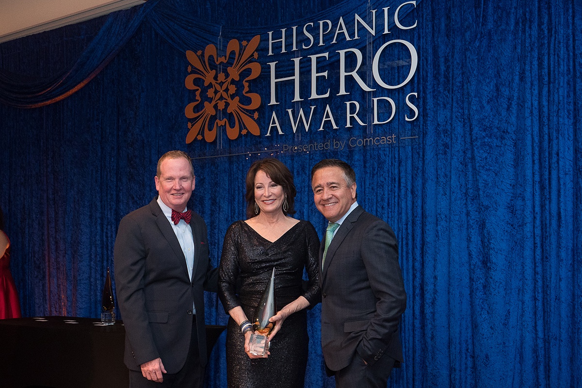 HispanicHeroAwards3_FB_092418