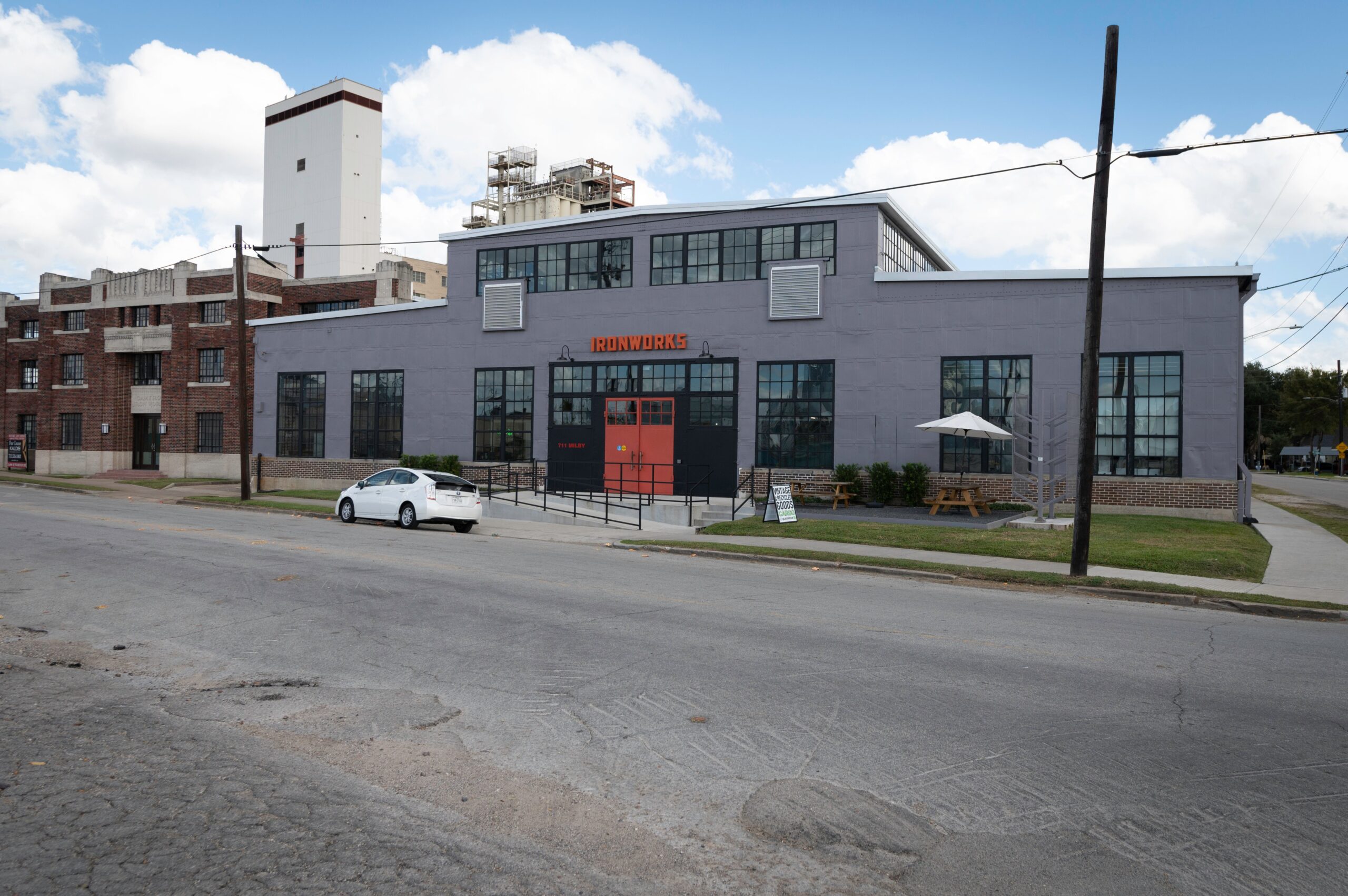 Ironworks Bldg-258-dd