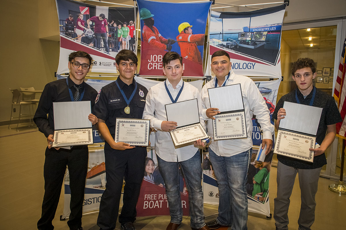 MartimeGradDinners3_FB_052319